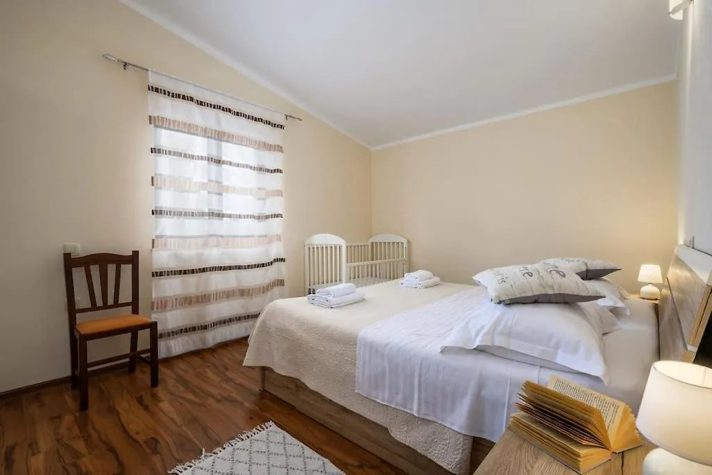 Villa Casa Ana Tripari Višnjan